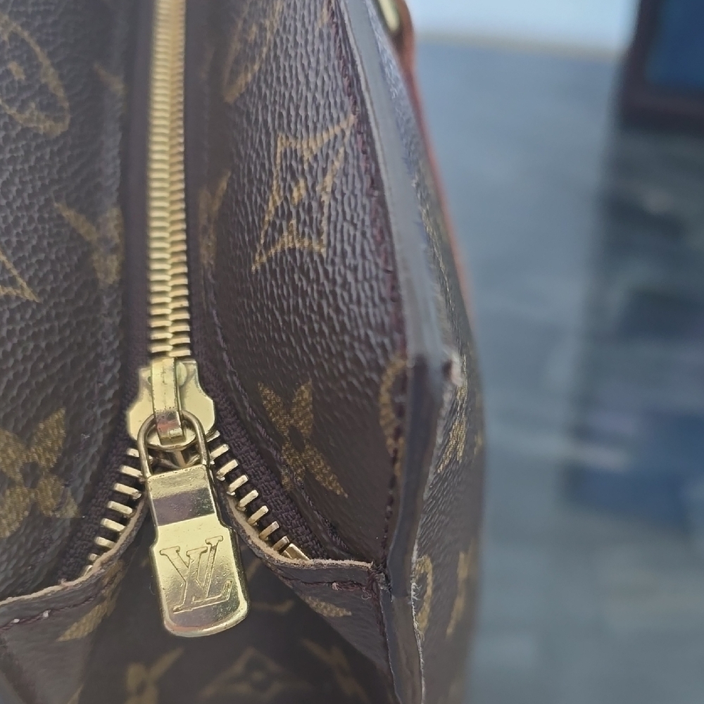 Louis Vuitton Babilone Monogram Canvas Bag - Picture 7 of 13